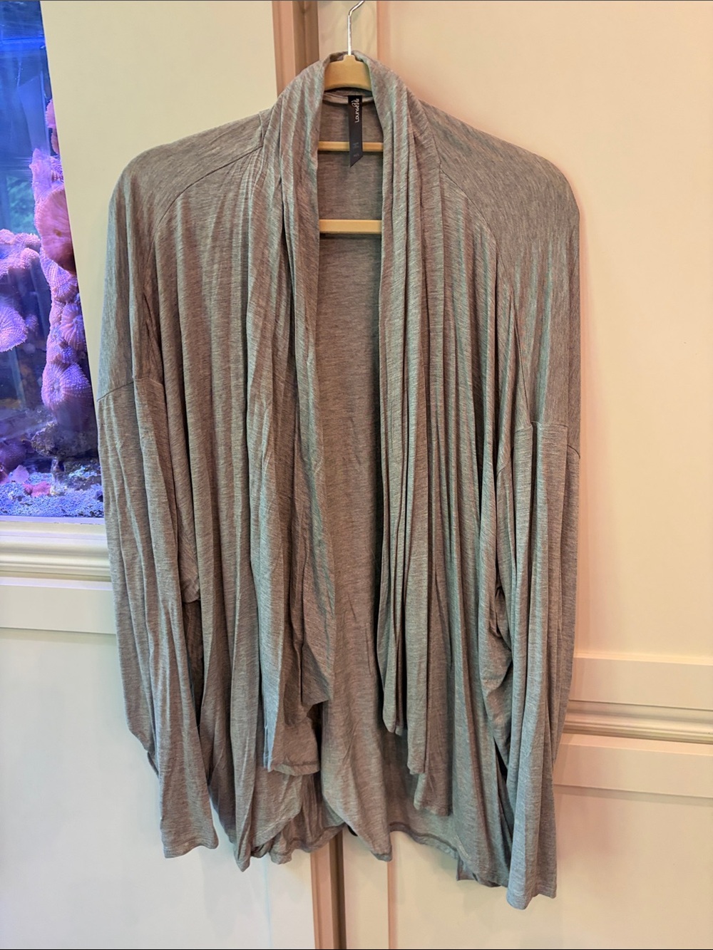 Women's Draped Open-Front Cardigan in Light Gray